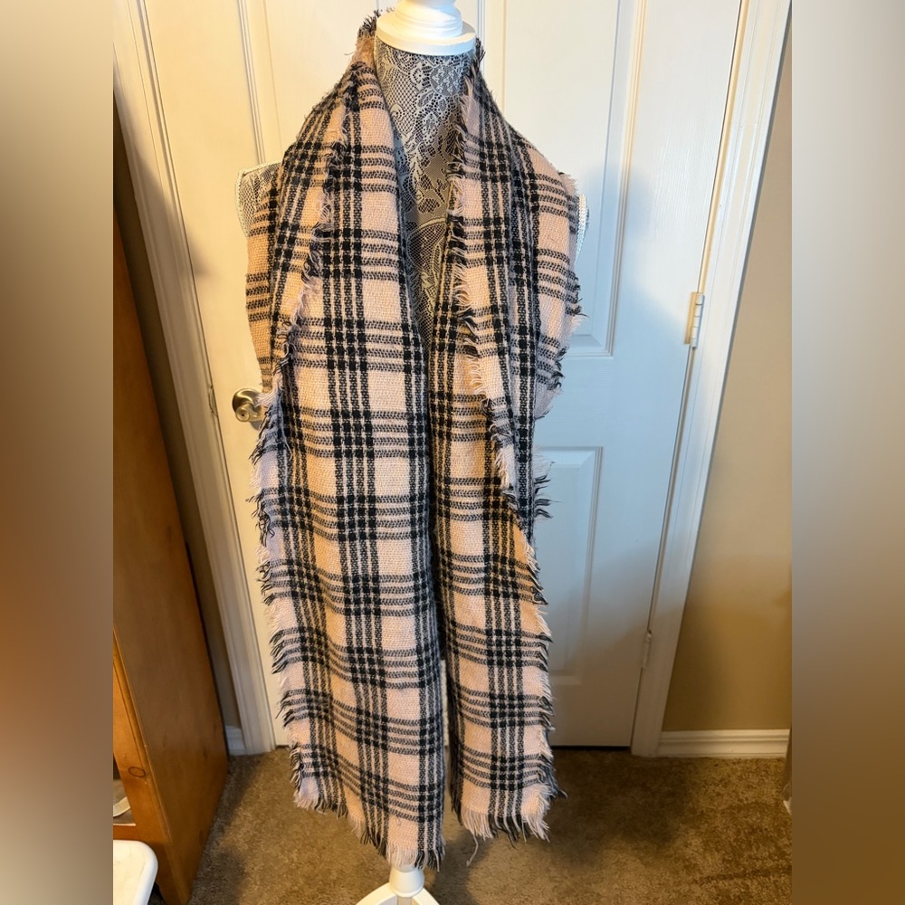 Old Navy Black and Light Pink Plaid Large Scarf